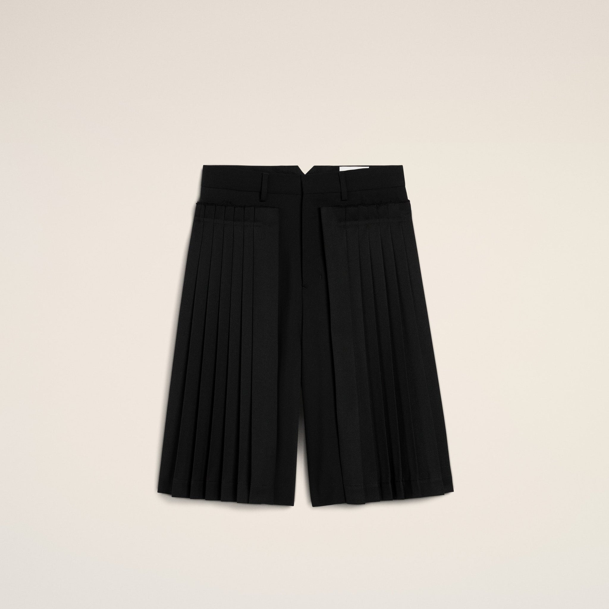 Black Wool Pleated Bermuda
