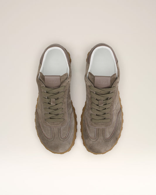 Beige Leather Low Top Step Sneakers